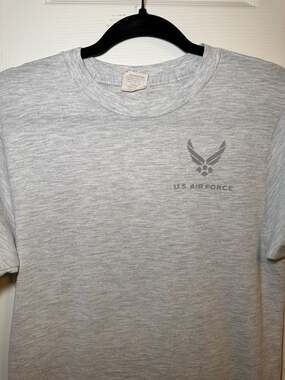 US Air Force PT T-Shirt Size Small Grey Reflective Military Fitness